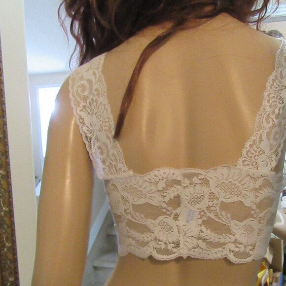 Girls size 14/ 16 Bralette - Picture 3 of 4